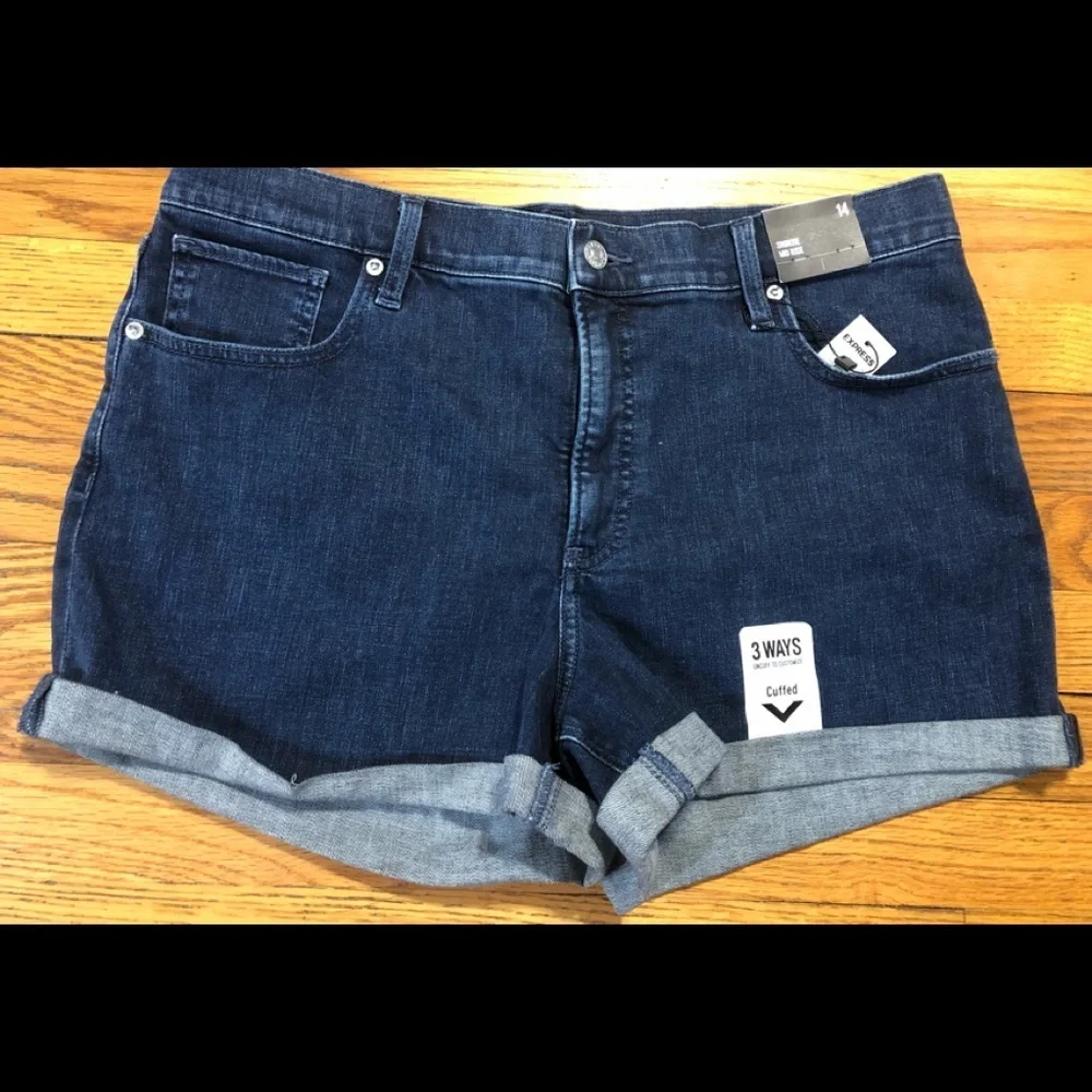 NWT Express Jean shorts